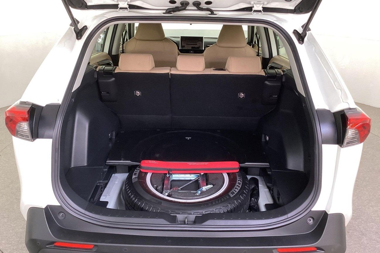 تويوتا راف ٤ EX | شامل الضمان | 0 ﺪﻔﻋﺓ ﺃﻮﻟﻯ