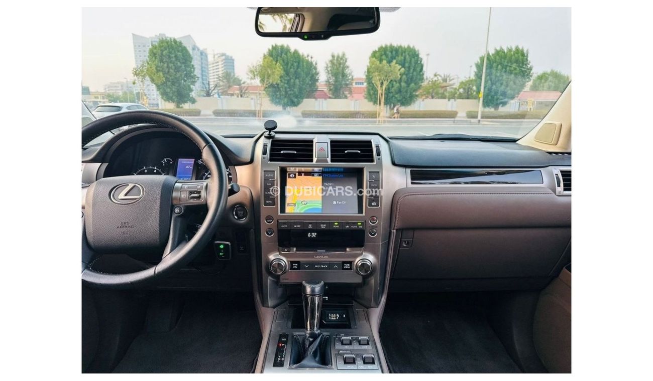 Lexus GX460 Prestige 2390 PM || LEXUS GX 460 4.6 V8 || PEDAL BOX || AVAILABLE ON 0 % DP || GCC