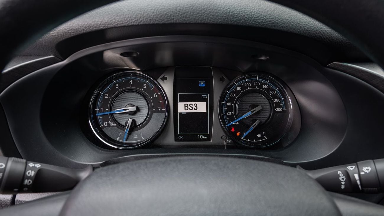 تويوتا هيلوكس TOYOTA HILUX 4.0 ADVENTURE -2026YM