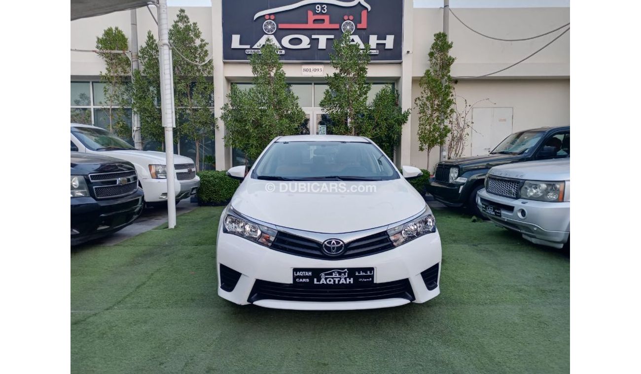Toyota Corolla 1600 CC model 2016 GCC white color inside beige control unit in excellent condition