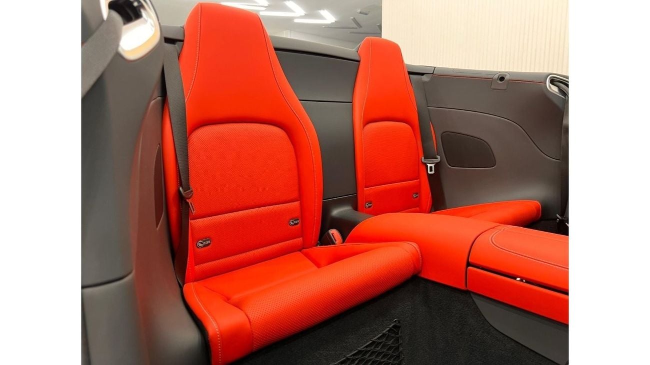 Mercedes-Benz SL 55 AMG 2022 Mercedes Benz SL55 AMG 4MATIC, AAA Warranty, April 2027 GTA Service Pack, Full Options, GCC