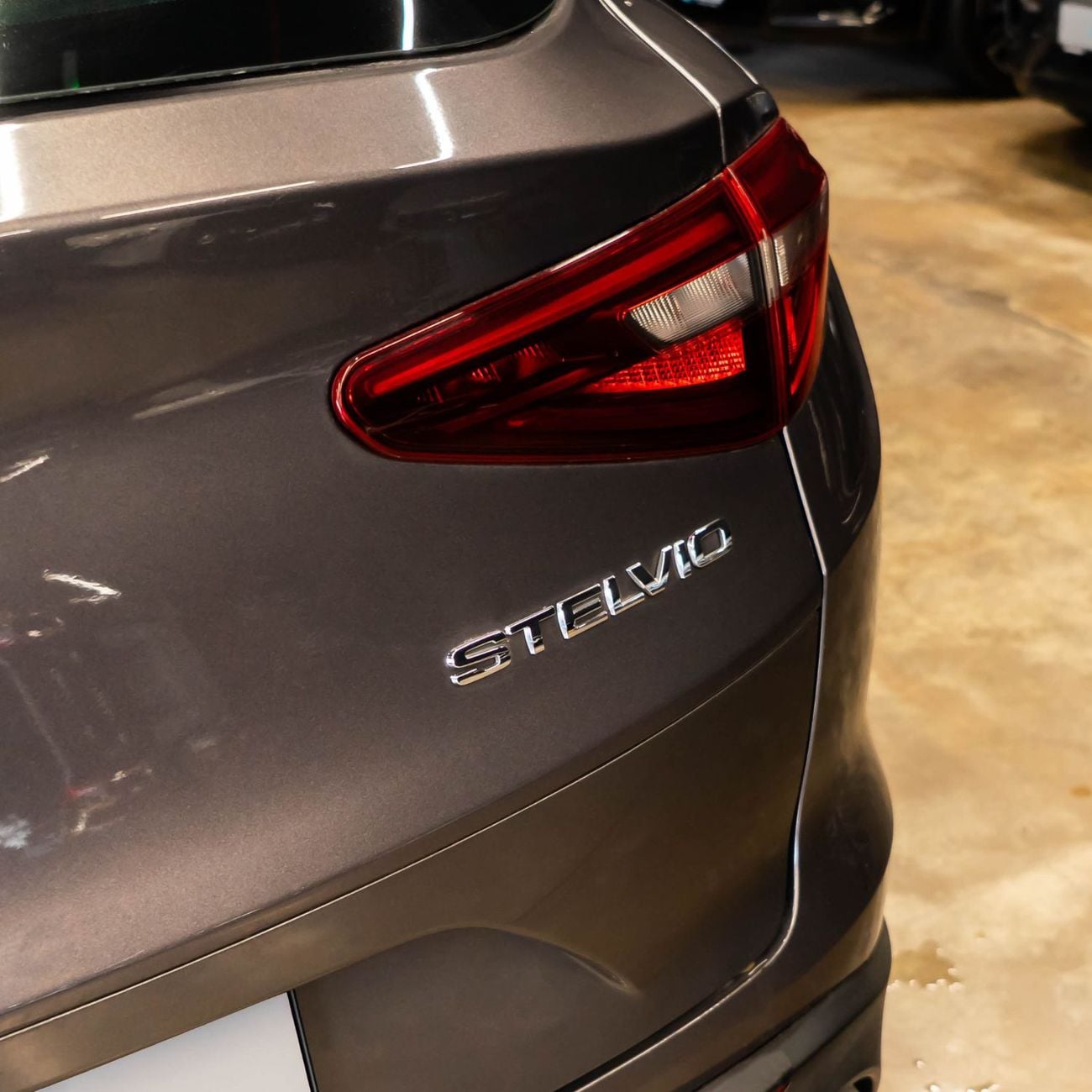 ألفا روميو ستيلفيو Super 2.0L AED 1,053 p.m • 0% Downpayment • Alfa Romeo Stelvio  • 1 Year Warranty