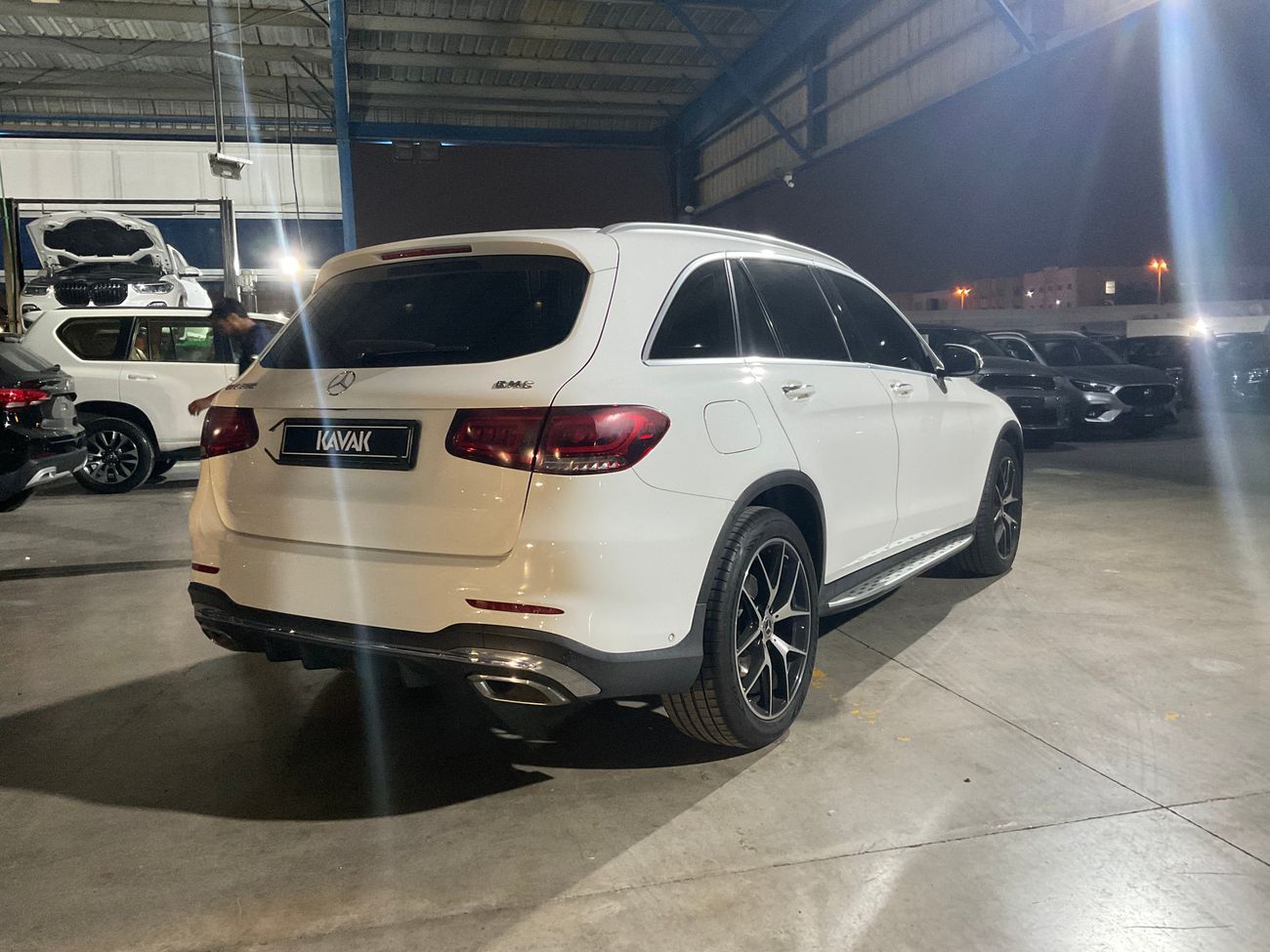 مرسيدس بنز GLC 200 Premium+ | شامل الضمان | 0 ﺪﻔﻋﺓ ﺃﻮﻟﻯ