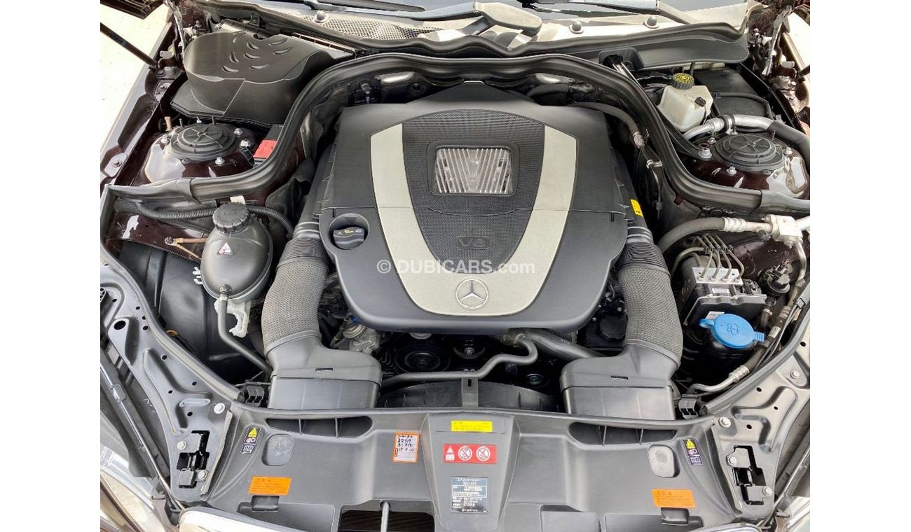 Mercedes-Benz E 350 Burgundy Color