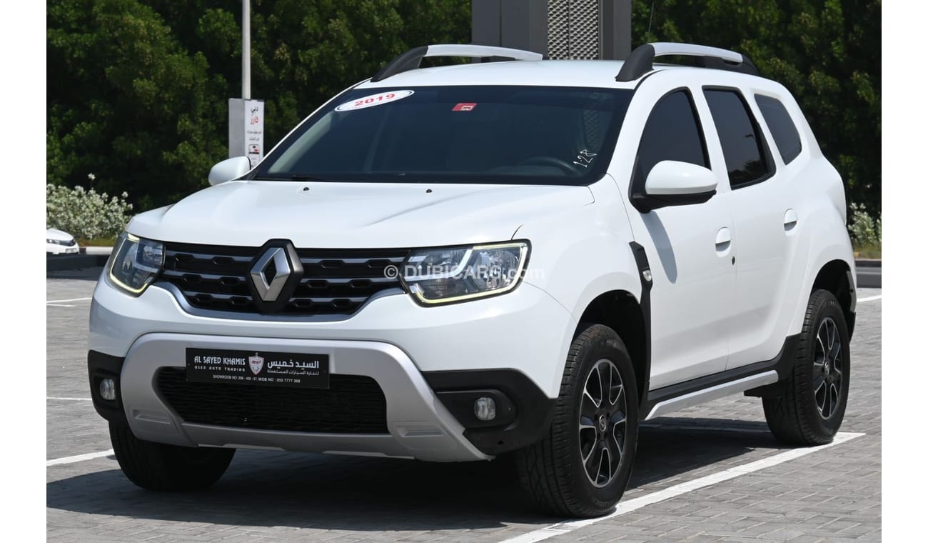 رينو داستر خليجي 2019 بحالة ممتازة بدون حوادث