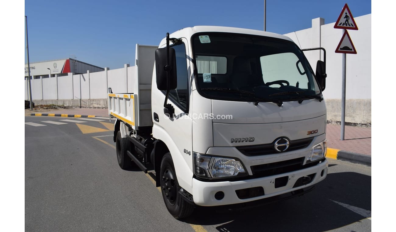 Hino Dumber 619 Hino 614 Dump Truck, Model:2020. Excellent condition with low mileage