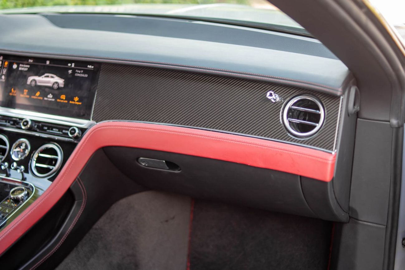 بنتلي كونتيننتال جي تي 4.0T V8