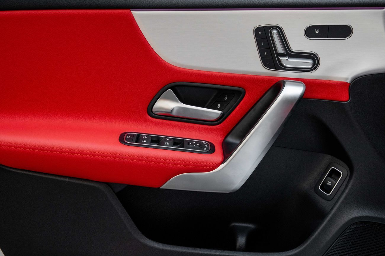 Mercedes-Benz CLA 250 CLA250 | 3,506 P.M | 0% Downpayment | Mercedes CLA250 Agency Warranty!