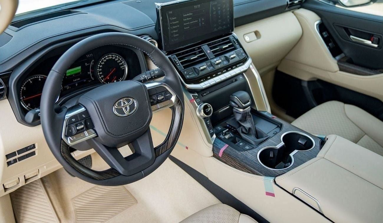 Toyota Land Cruiser LAND CRUISER VXR 3.3L DIESEL 2025