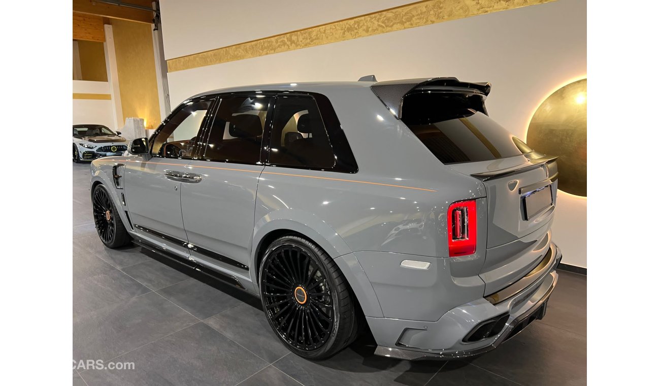 Rolls-Royce Cullinan MANSORY BLACK BADGE