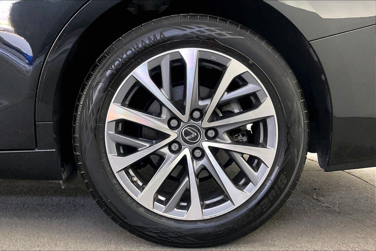 Lexus ES350 Premier | Guaranteed Warranty | 0 Down Payment