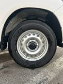 Toyota Hilux DLS 2.7L DLx 2.7L