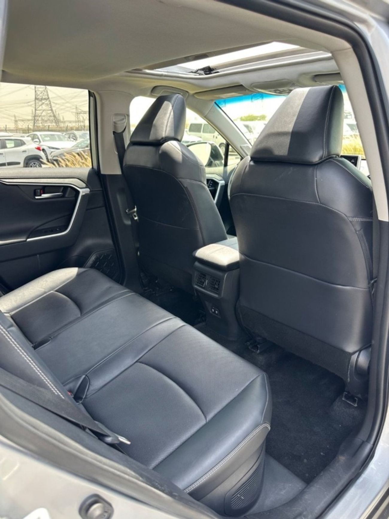 Toyota RAV4 Limited Hybrid 2.5 Full Option