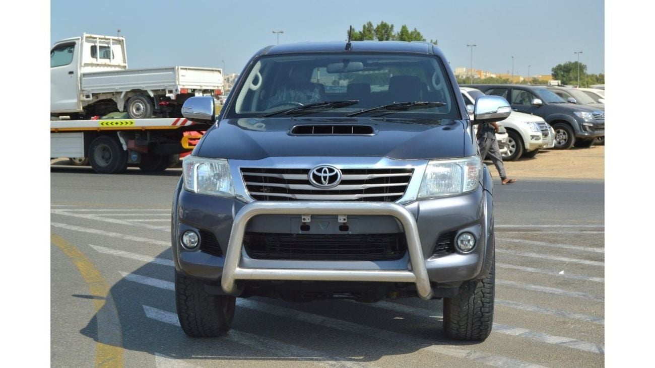 تويوتا هيلوكس Double cabin