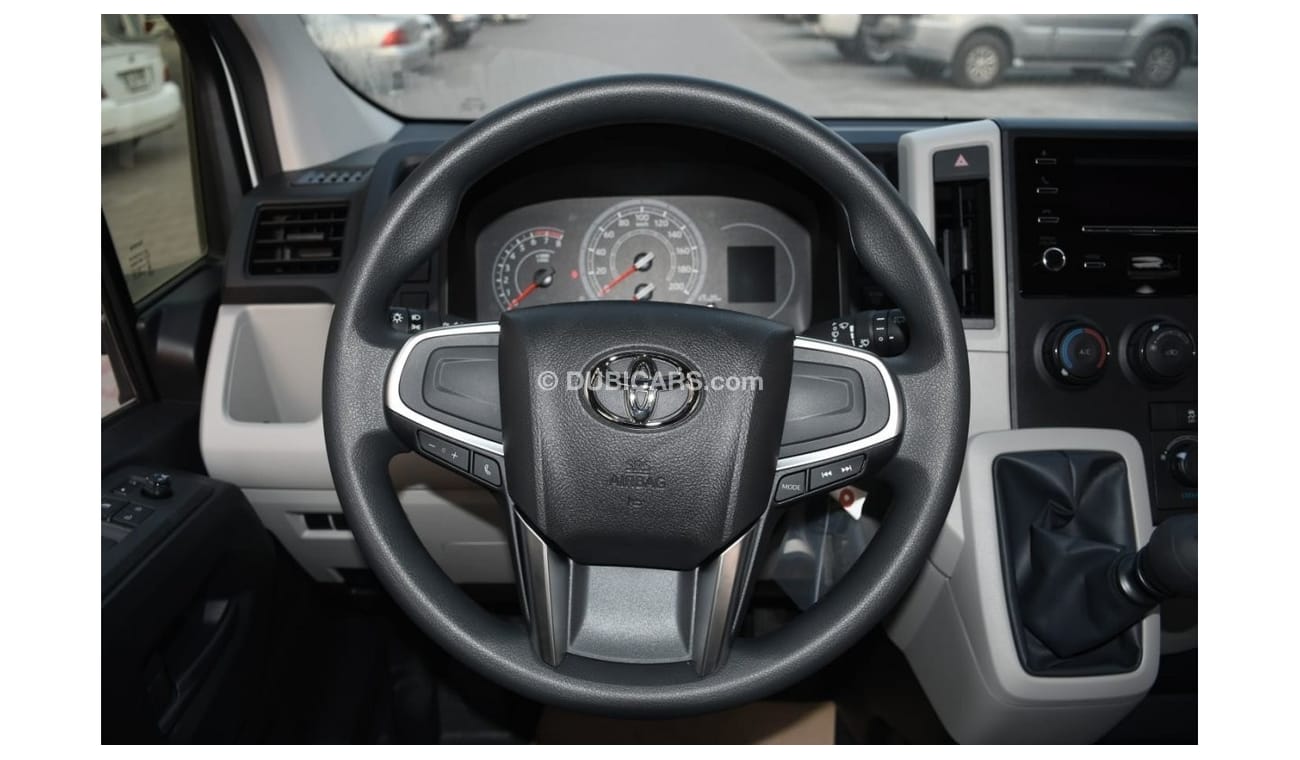 تويوتا هاياس Toyota Hiace 3.5 Petrol Highroof Passenger Van with Heater