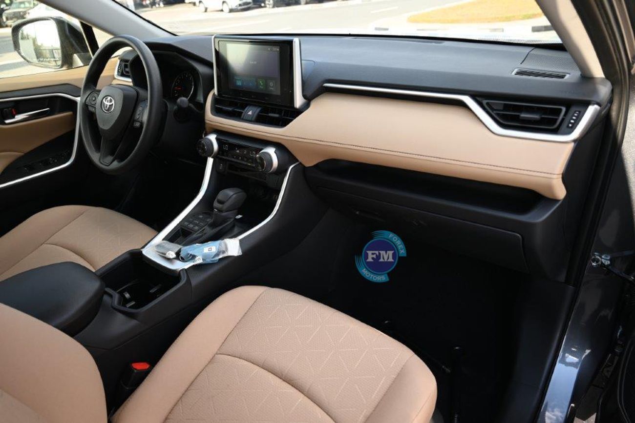 تويوتا راف ٤ XLE 2.0 Petrol Automatic