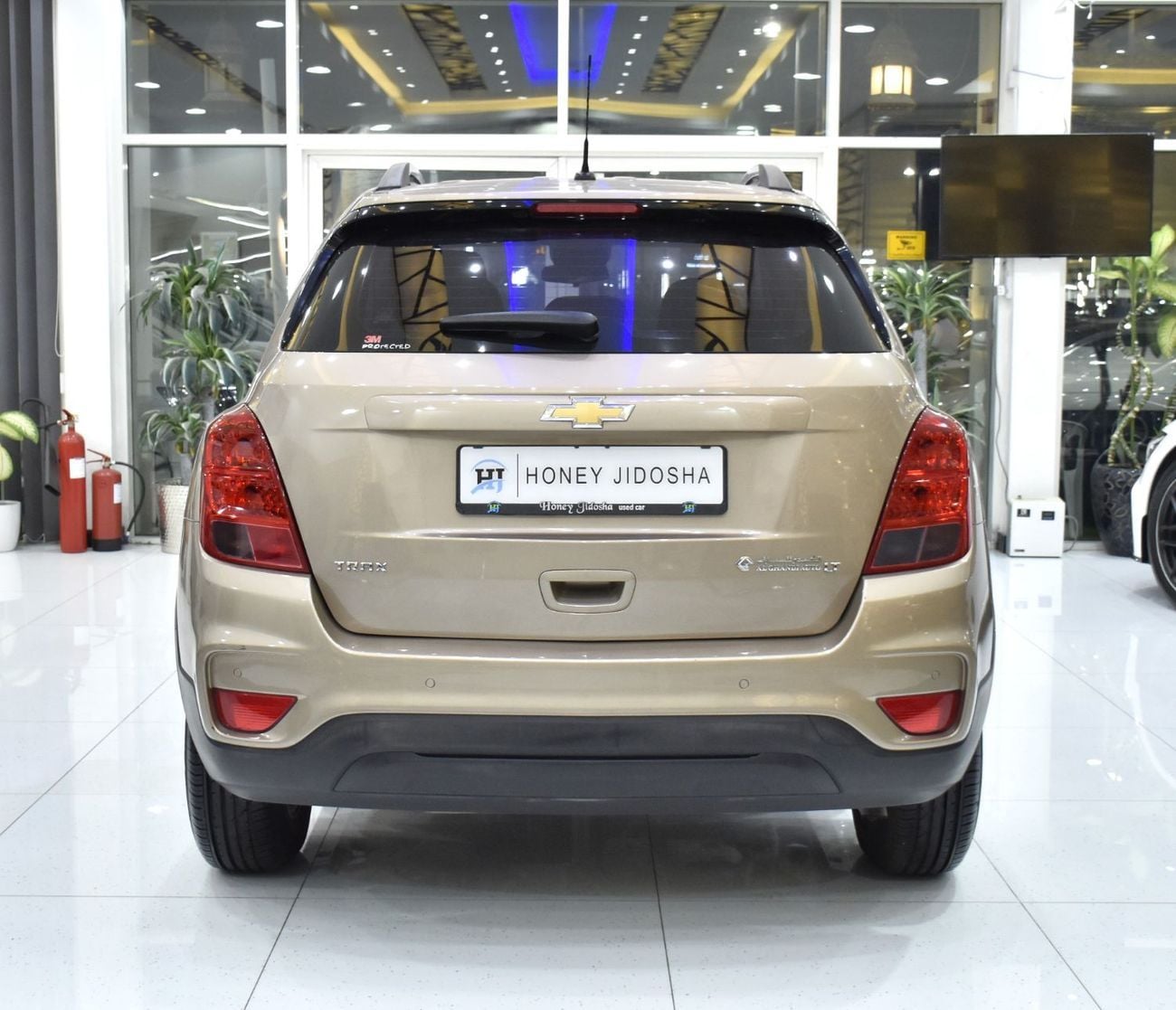 شيفروليه تراكس EXCELLENT DEAL for our Chevrolet Trax LT ( 2019 Model ) in Brown / Beige Color GCC Specs