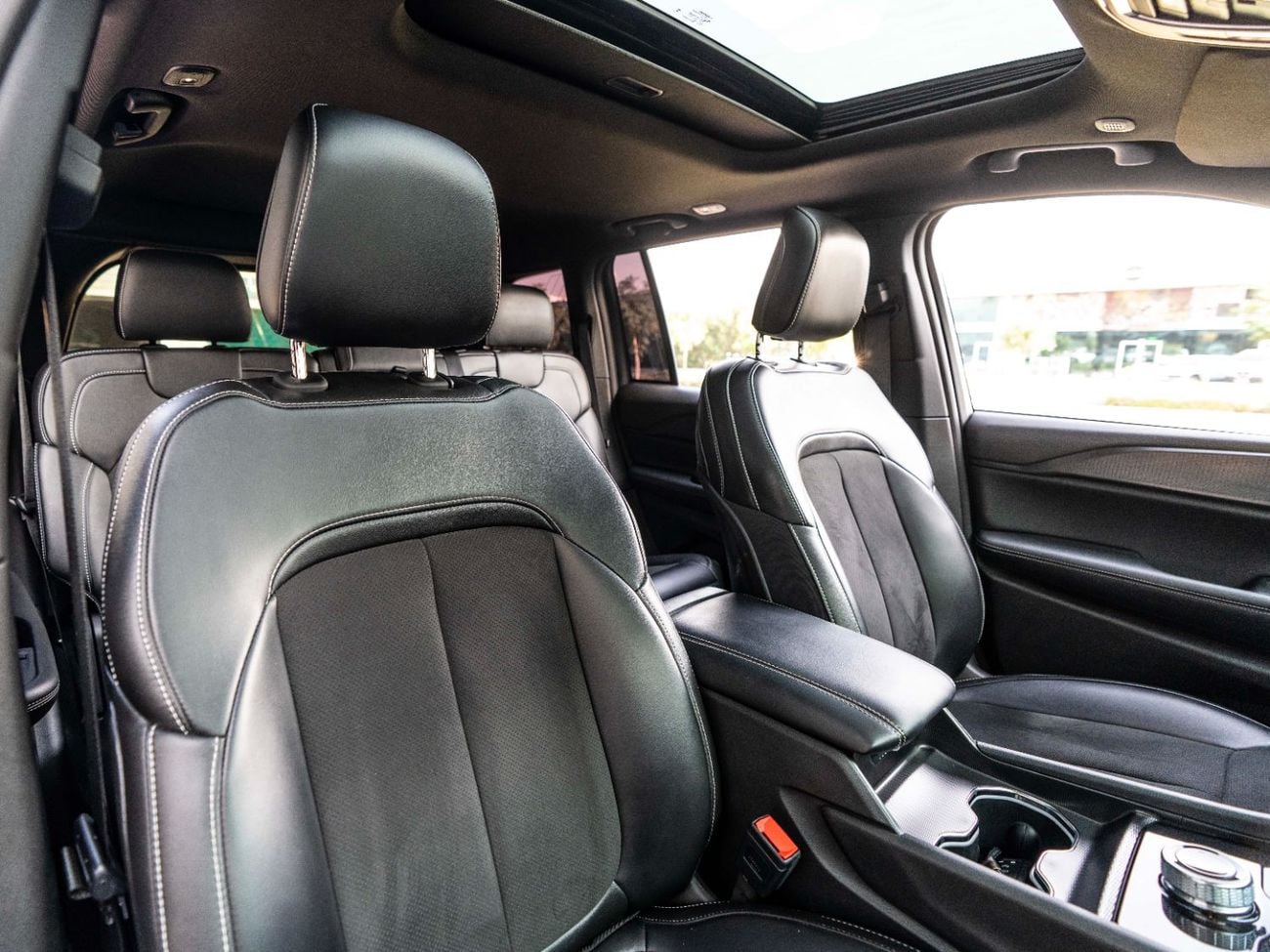 Jeep Grand Cherokee Laredo 3.6L 4WD