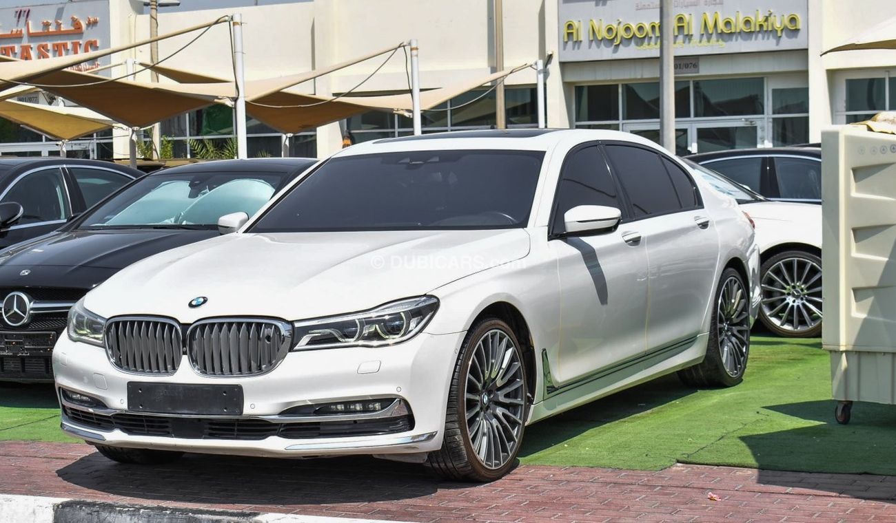 بي أم دبليو 750Li LI XDrive