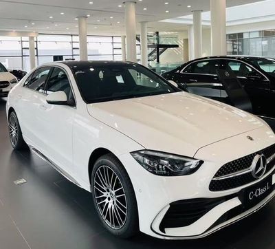 مرسيدس بنز C 260 L
