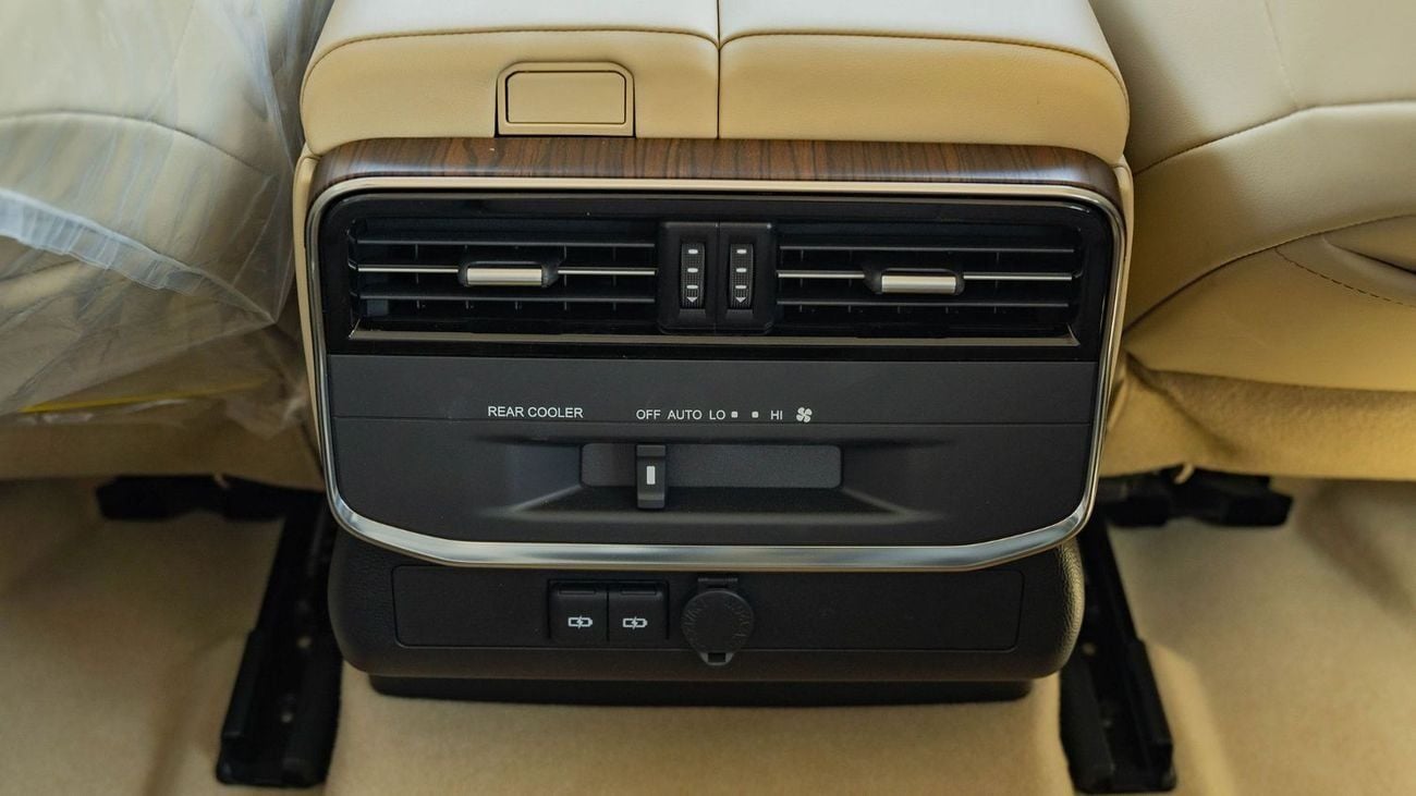 Toyota Land Cruiser 2025 Toyota Land Cruiser 300 GXR 3.5L AT Petrol (Black)