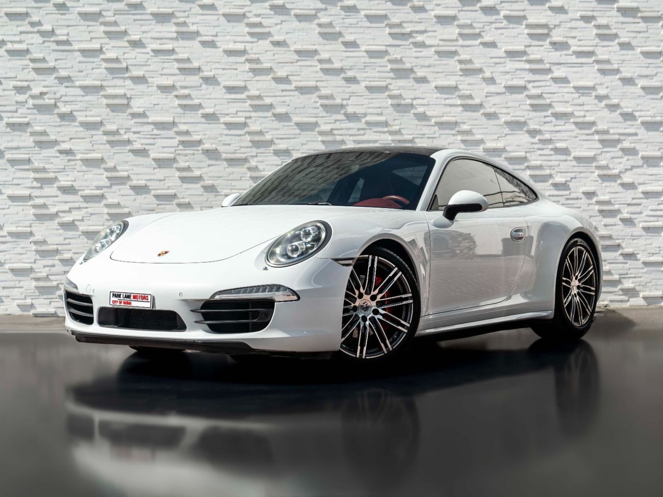 Porsche 911 911 CARRERA 4S • FULL OFFICIAL PORSCHE SERVICE HISTORY • STUNNING COLOUR COMBINATION