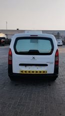 Peugeot Partner STANDARD
