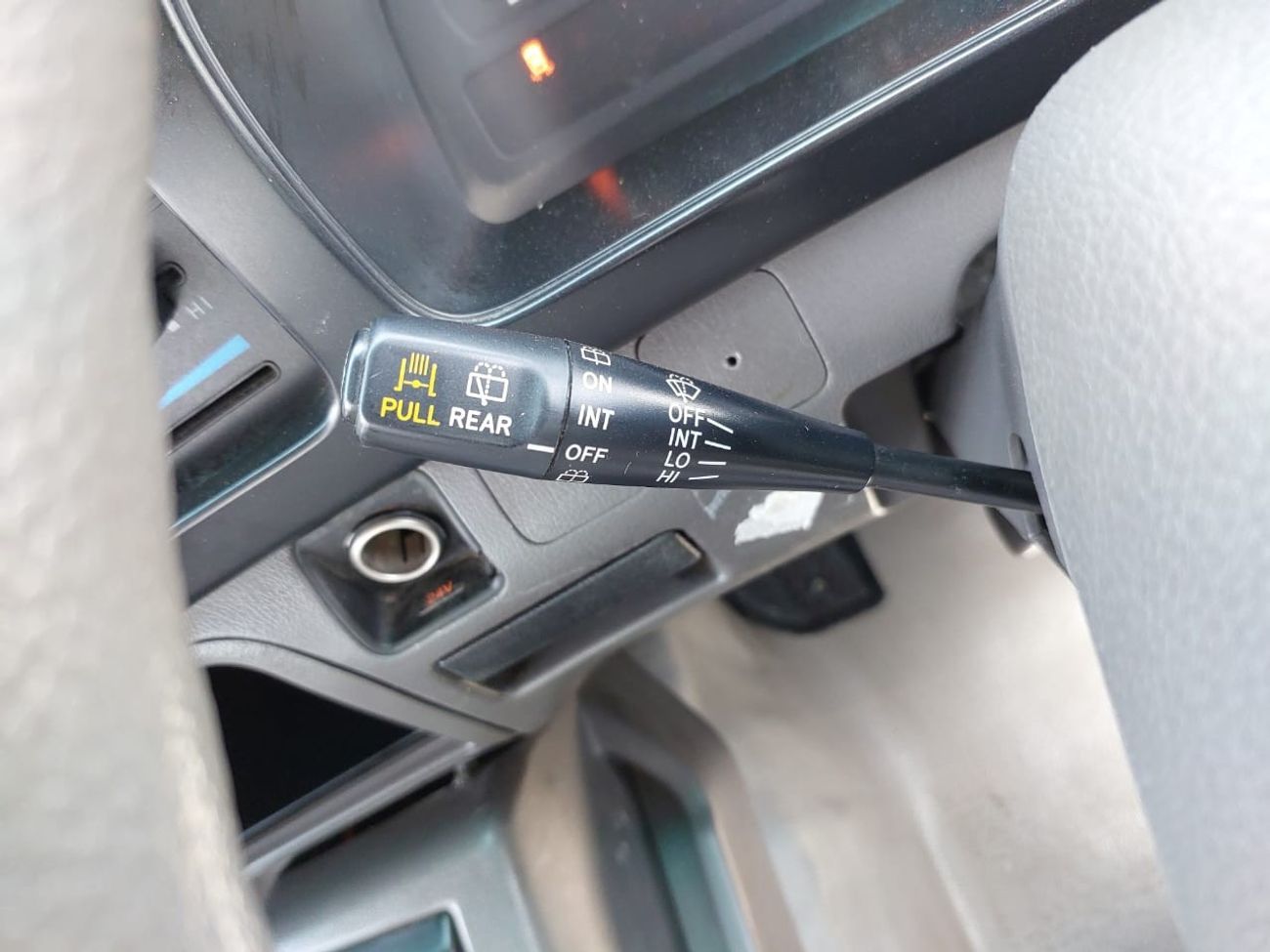 Toyota Coaster TOYOTA COASTER RHD 2004 MODEL 4.2 L DIESEL AUTOMATIC(PM12560)