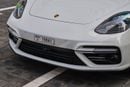Porsche Panamera Turbo 4.0L AWD
