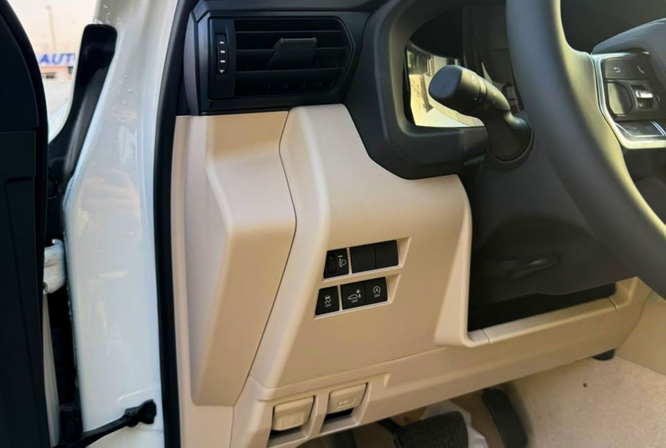 Toyota Land Cruiser GXR