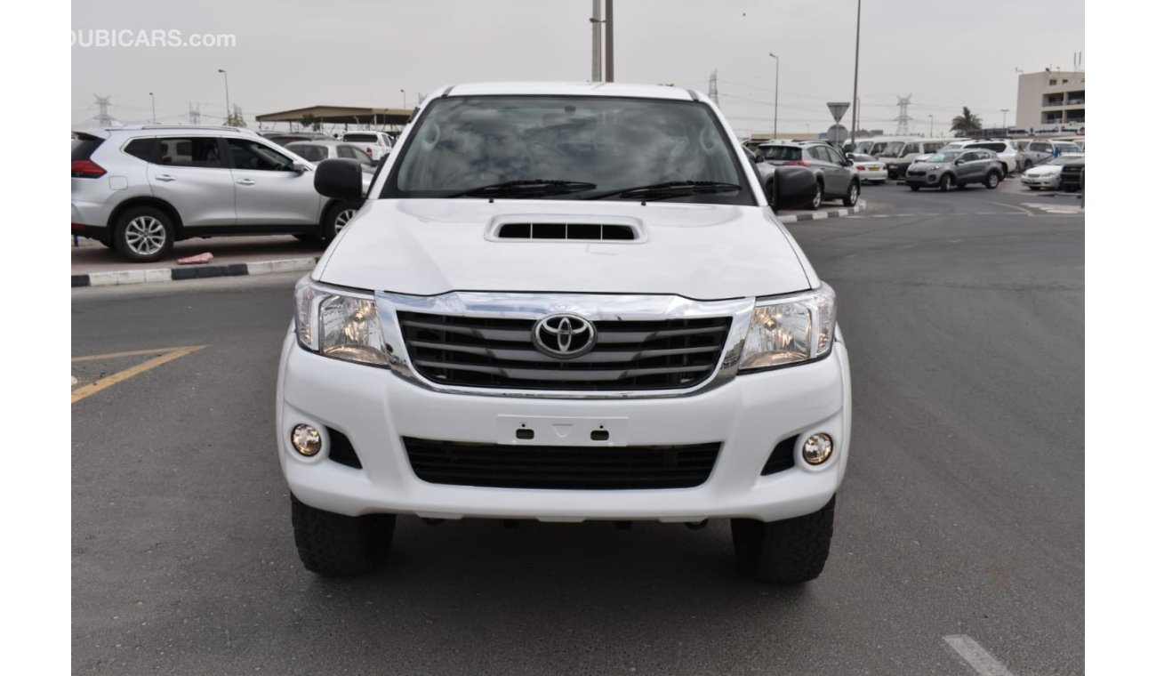 Toyota Hilux pick up single cab manual gear 2010 diesel 3.0L right hand drive
