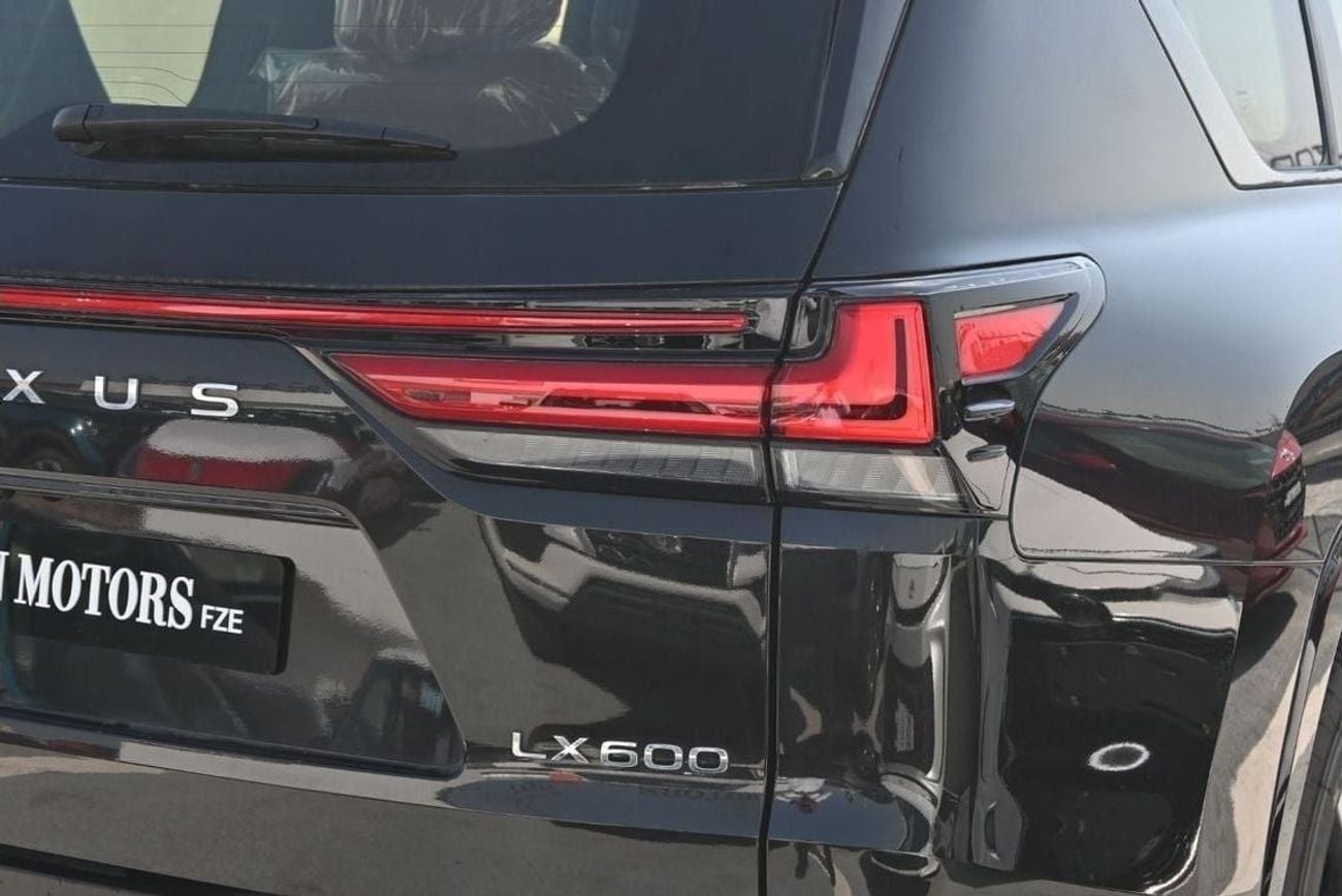 Lexus LX600 Lexus LX600 VIP w/Black Pkg 3.5L Twin-Turbo V6, Model 2024, Color Black, (Export Price)