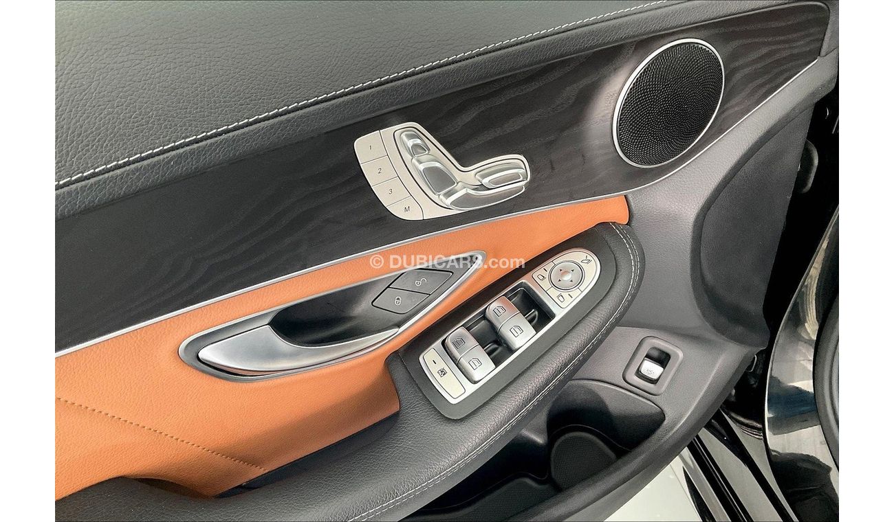 Mercedes Benz C200 Premium (AMG Line)