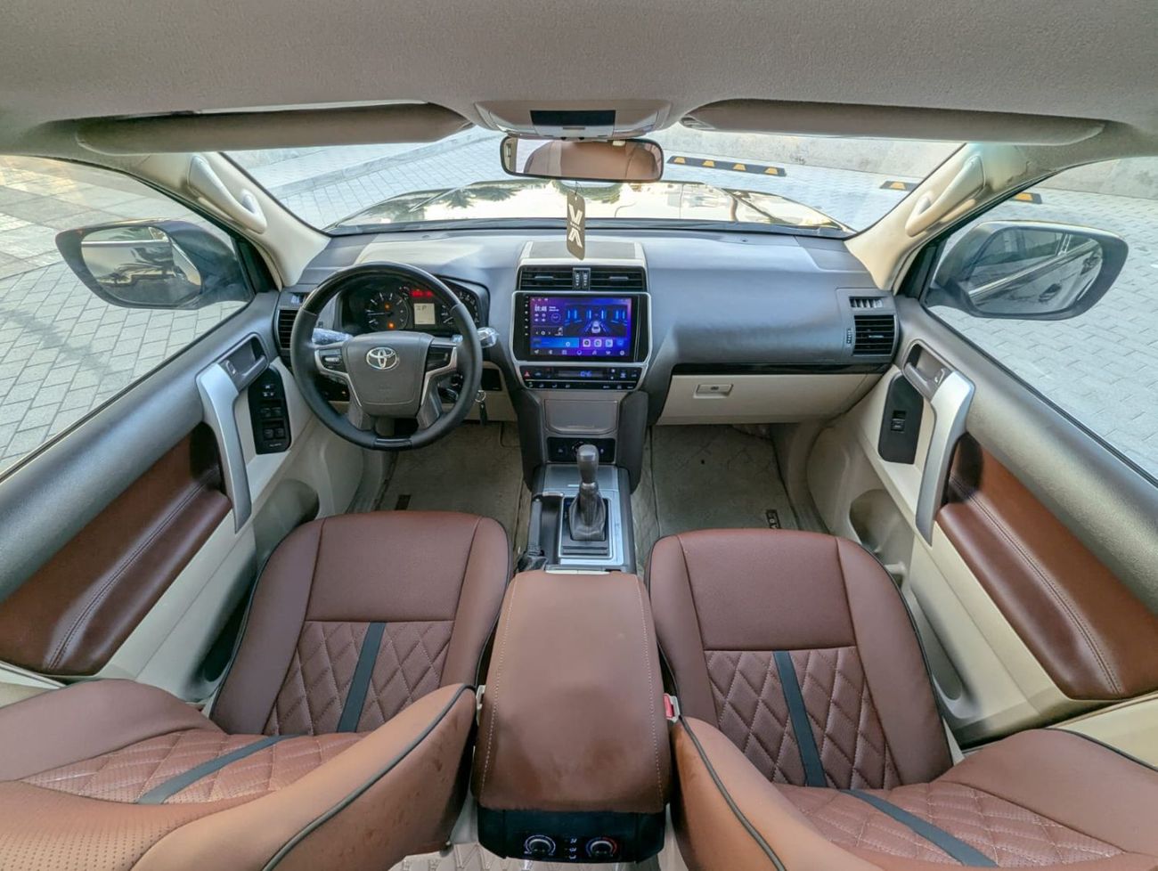 Toyota Prado Toyota Prado 2019 Black colour LHD Gcc specs 4x4