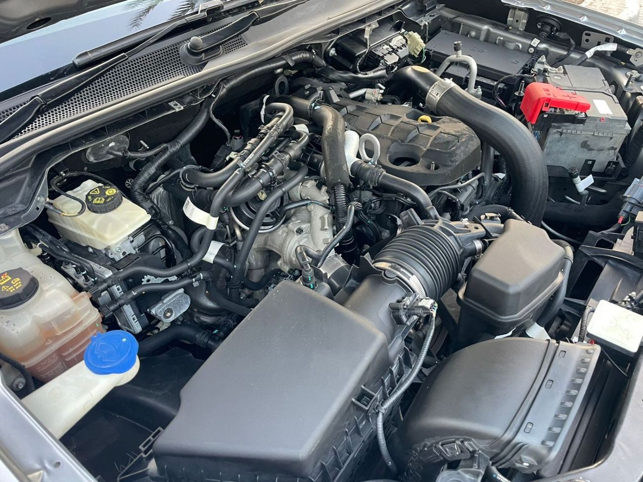 Ford Ranger diesel 2.0 liter ,right hand drive automatic gear 2024 model only for export available