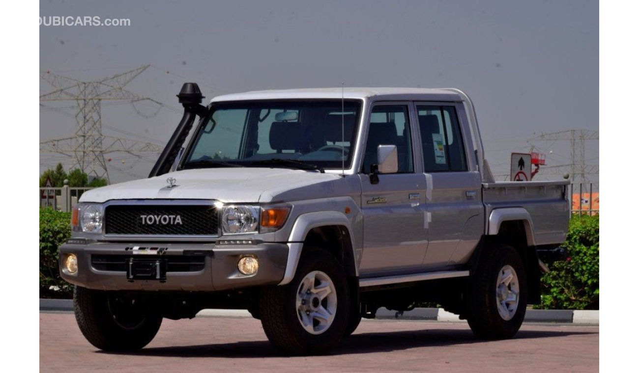 Toyota Land Cruiser Pick Up Double Cab Petrol for sale