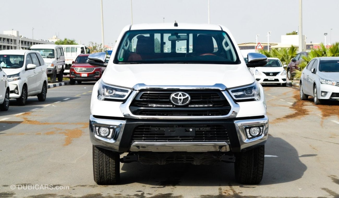 Toyota Hilux SR5 2.7 Petrol  M/T