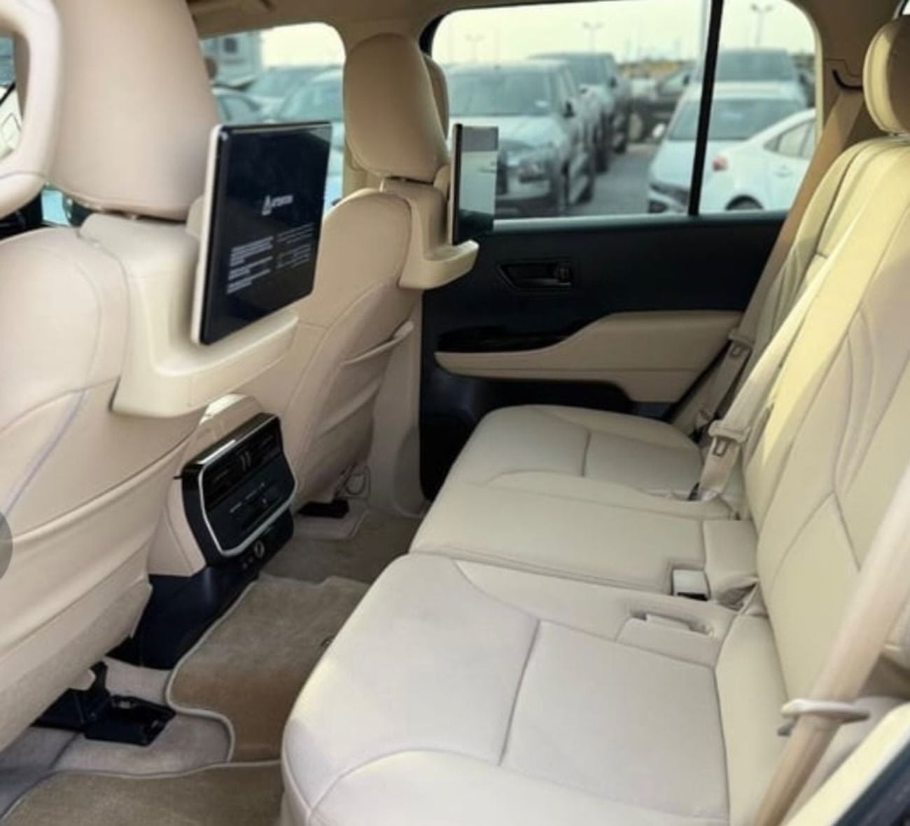 Toyota Land Cruiser GXR