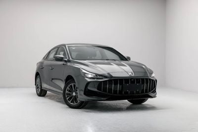 أم جي 5 LUXURY 1.5L - GREY INSIDE BLACK | EXPORT ONLY