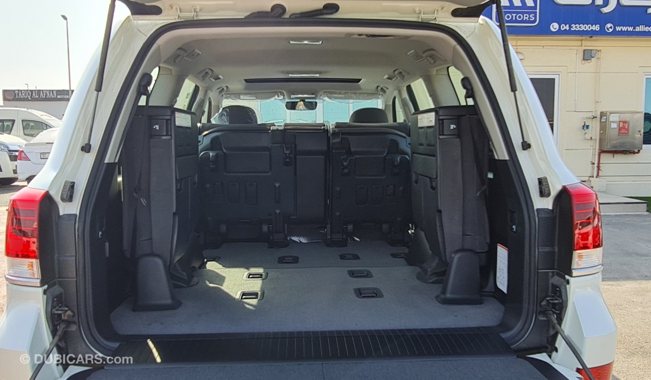 تويوتا لاند كروزر GXR 4.6L Pet - Floor-21YM - Fabric Seat - 10" Display (FOR EXPORT)