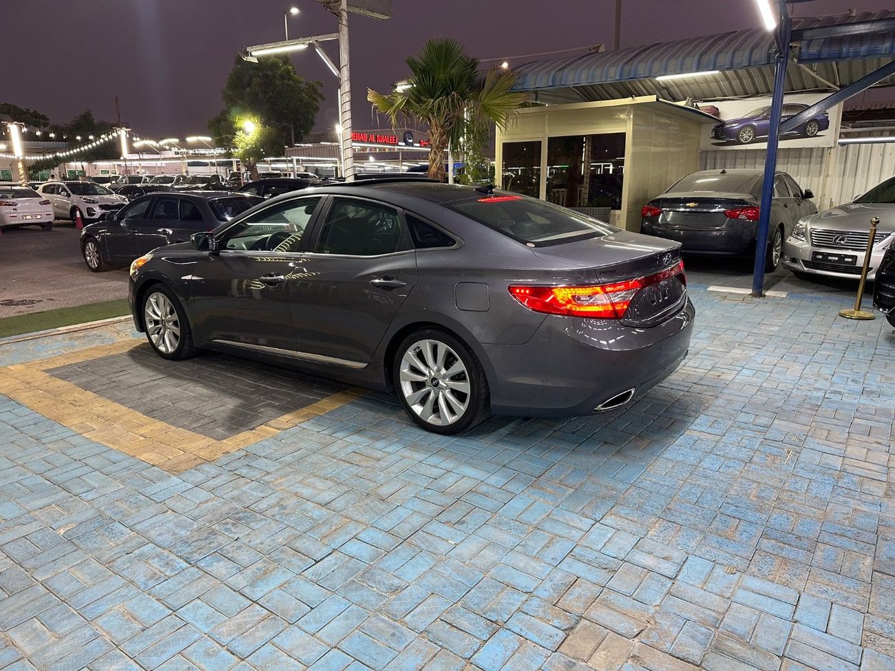 هيونداي أزيرا GLS 3.5L (247 HP)