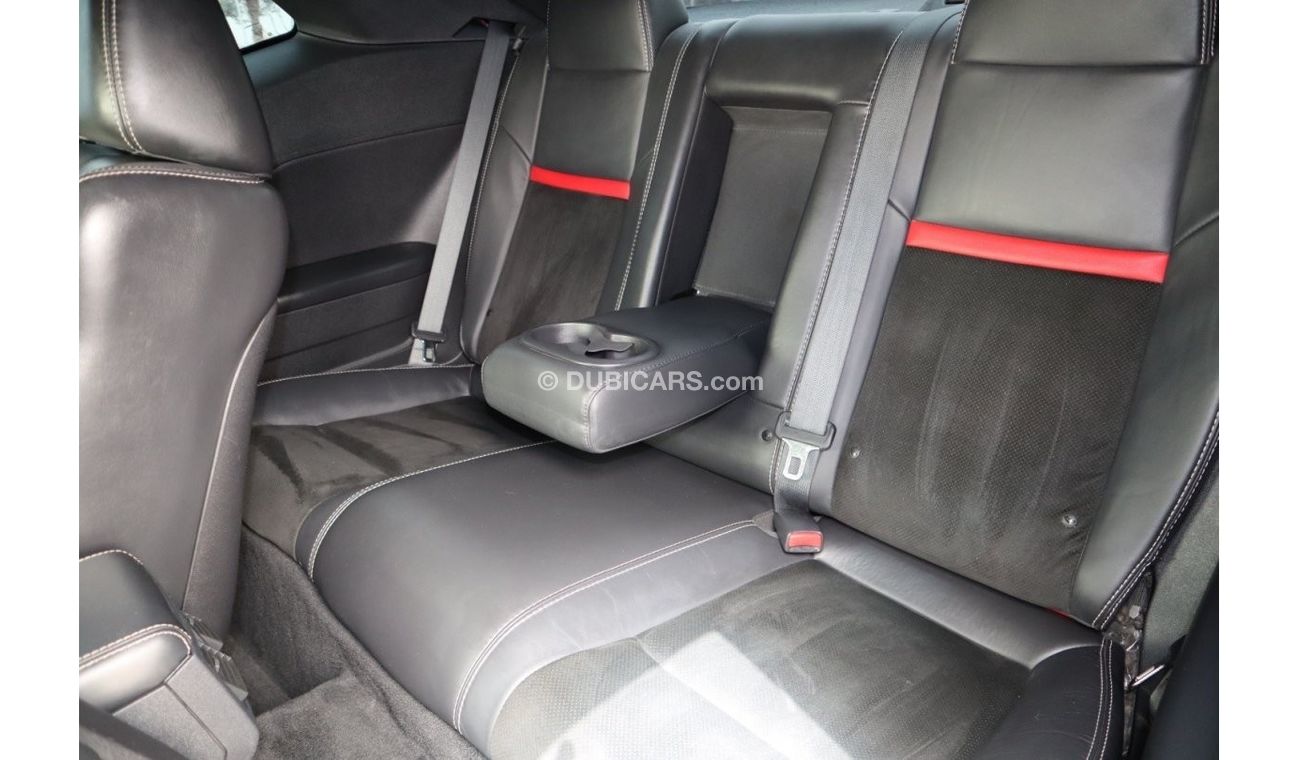 Dodge Challenger 6’4 HEMI 392 V8 GCC 16V