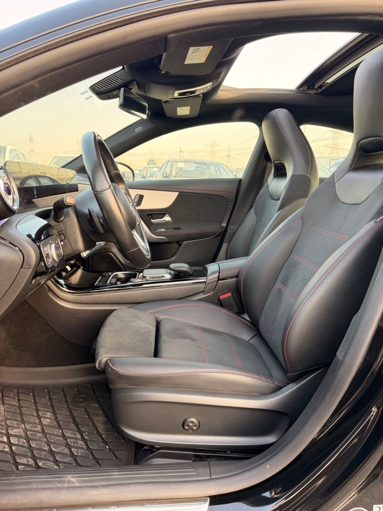 Mercedes-Benz CLA 250 CLA-250 Coupe 4Matic 2023 full option