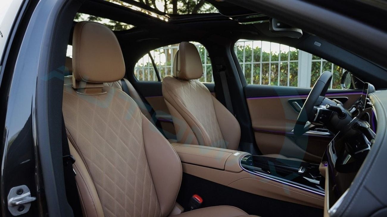 مرسيدس بنز E300 AMG EQ Boost 2.0T RWD 2026 GCC 0Km With 2 Years Unlimited Mileage Warranty @Official Dealer