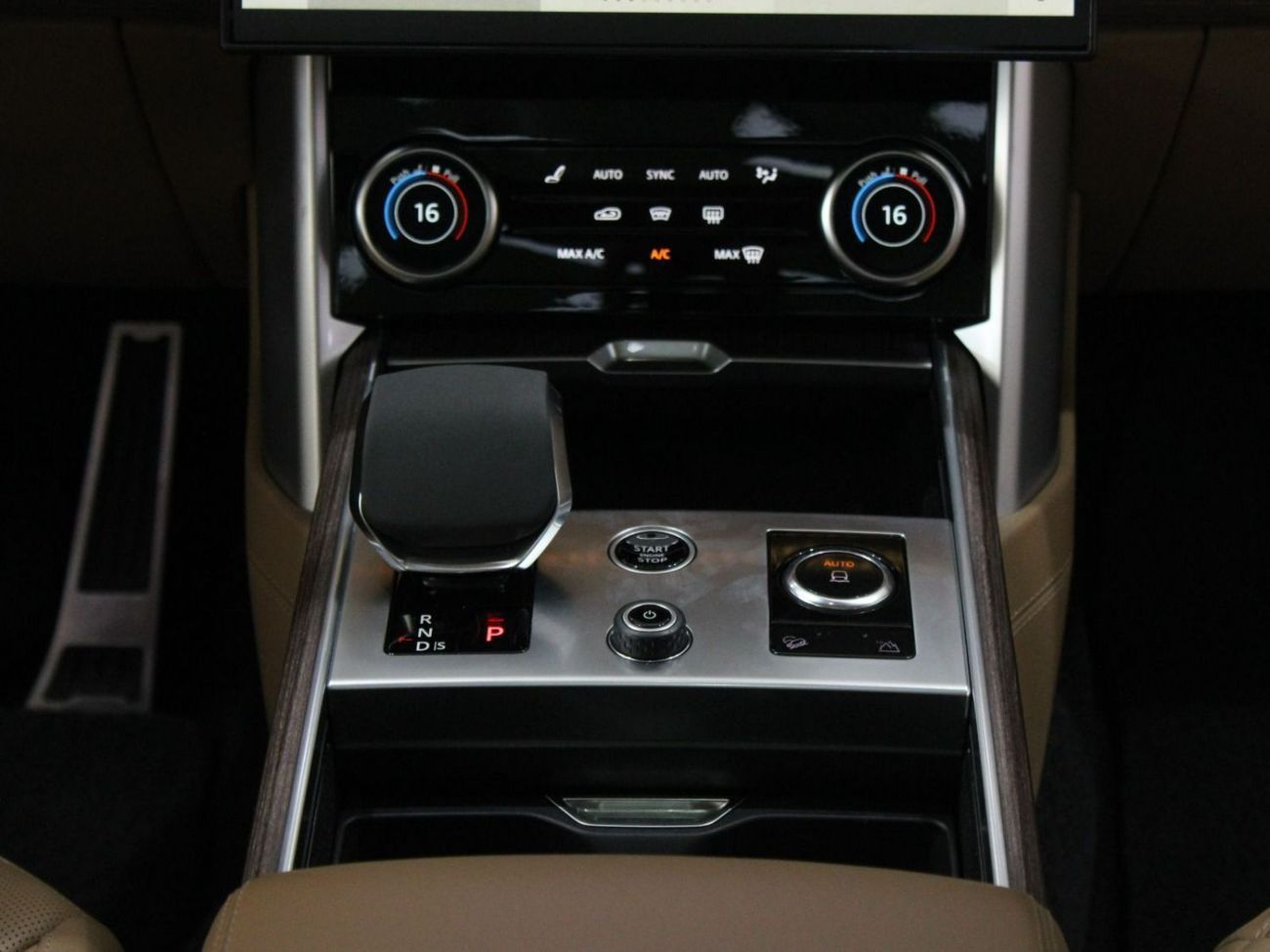 Land Rover Range Rover Vogue Autobiography Large - Brand New