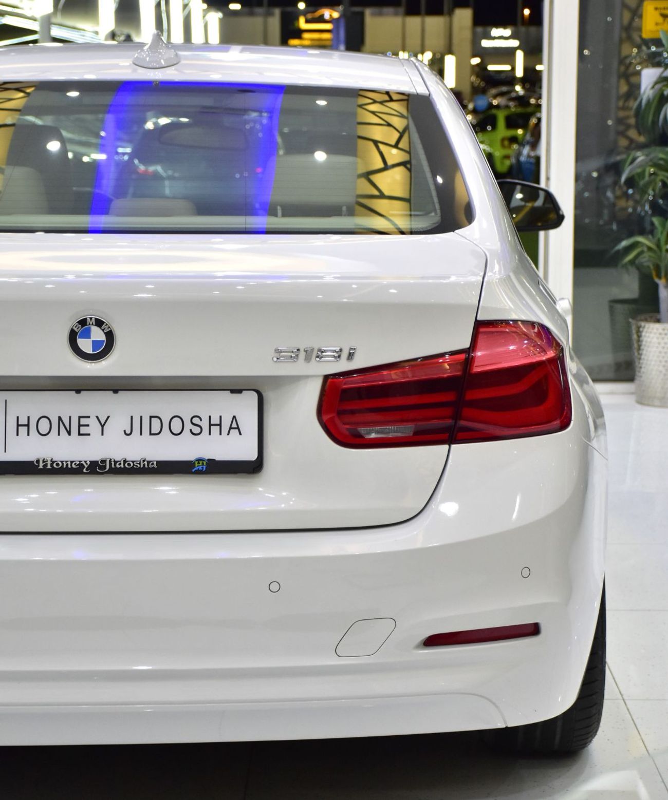 بي أم دبليو 318i EXCELLENT DEAL for our BMW 318i ( 2017 Model ) in White Color GCC Specs