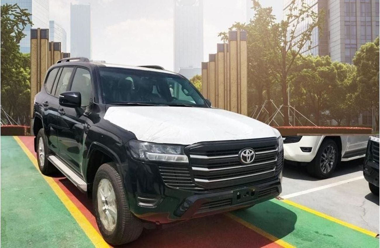 Toyota Land Cruiser Toyota LC300 GXR 4.0L Petrol 2025 MY