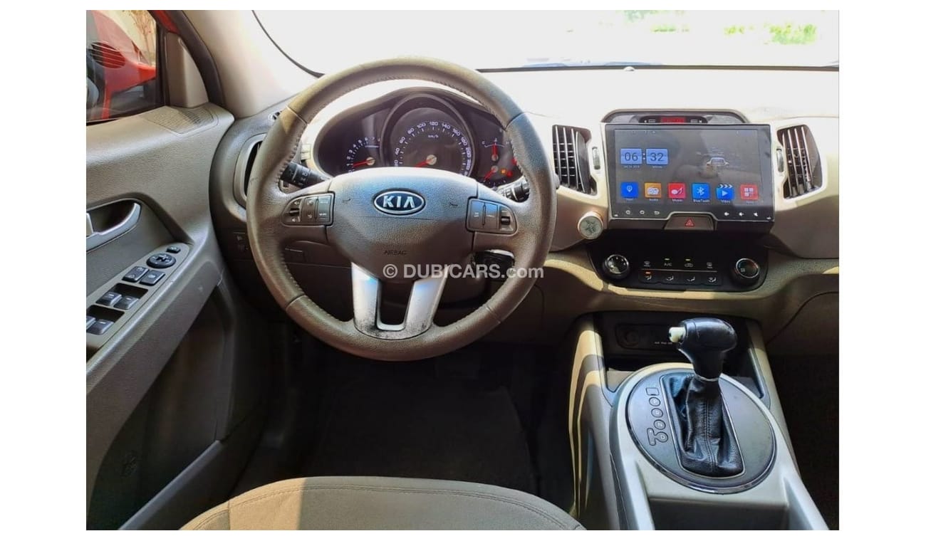 Kia Sportage EX Top GCC l Full Option l Sunroof, Cruise, Camera l Accident Free