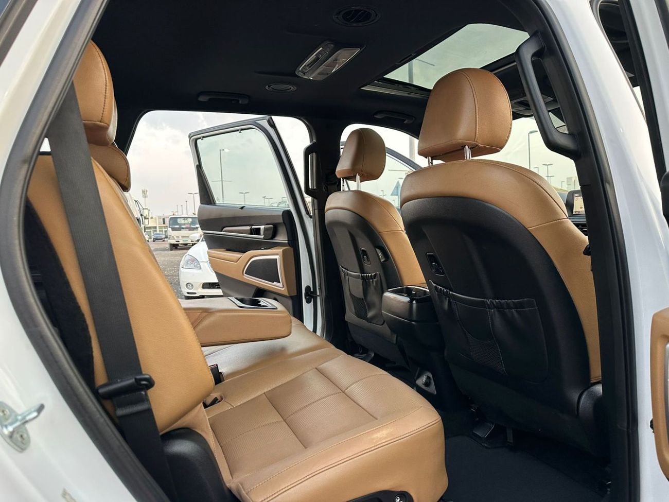 كيا تيلورايد LX 3.8L (295 HP)