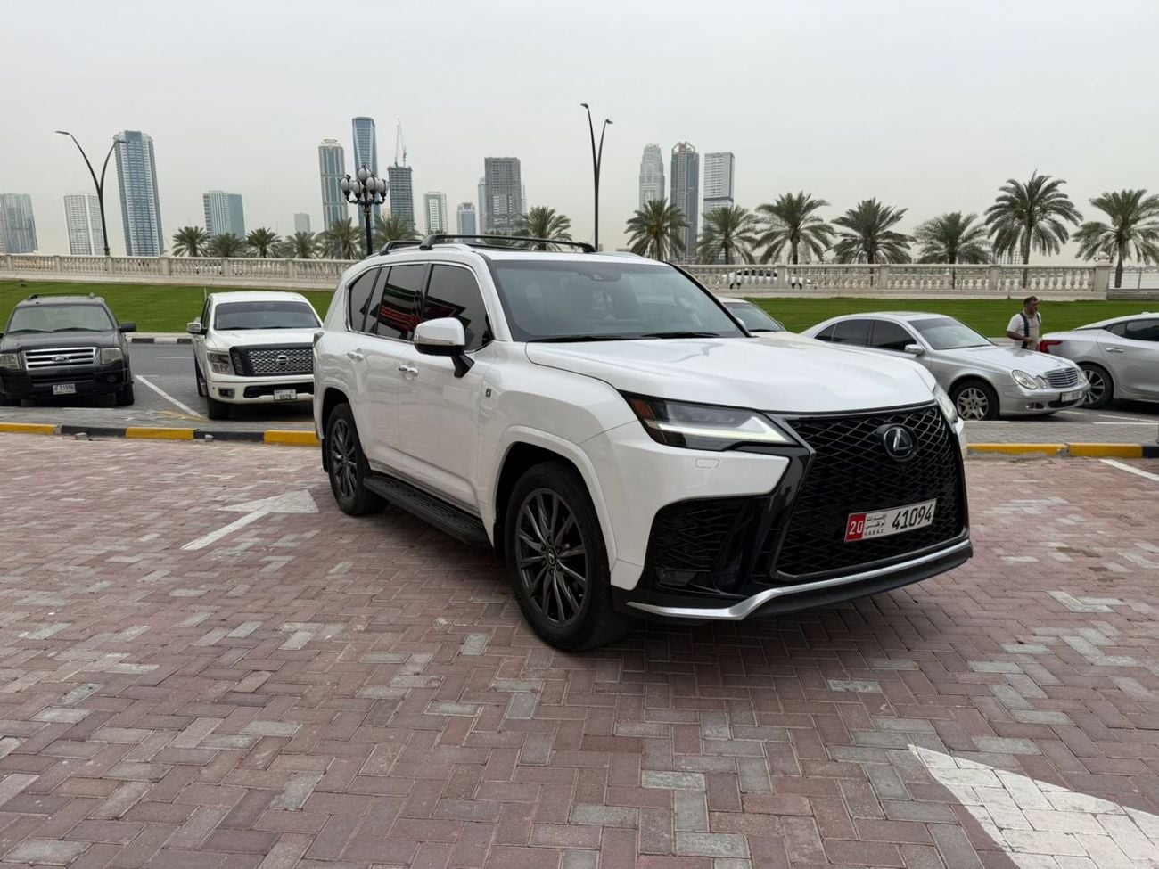 Lexus LX 600 F-Sport 3.5L | 2023 | American Specs | Clean Title | Perfect Condition